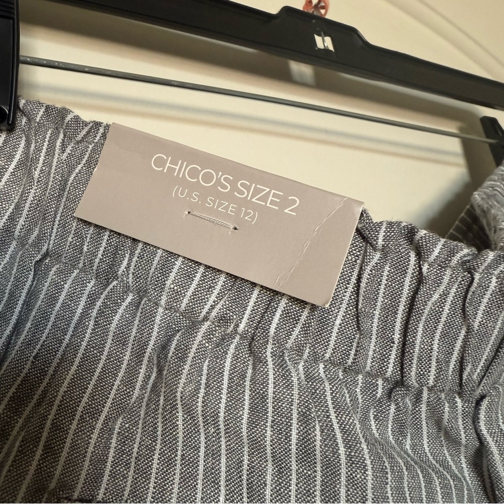 Chico’s Striped Gray Drawstring Shorts with pockets NWT cabincore, backyard bbq, - Picture 8 of 12